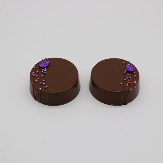 Kiss Me Chocolate Covered Oreos